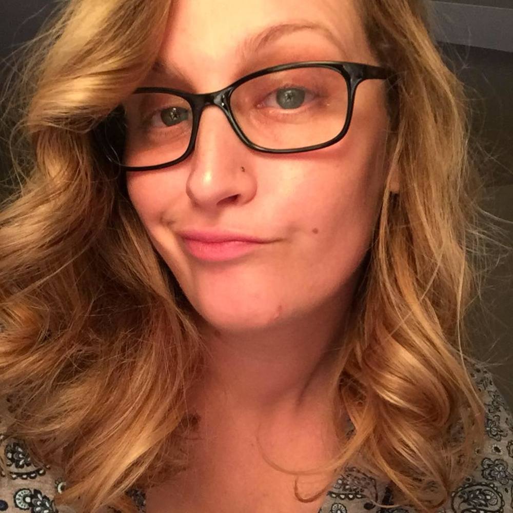 💜Ashley💜 Lover of Drag, Pizza & Posty ✌🏻